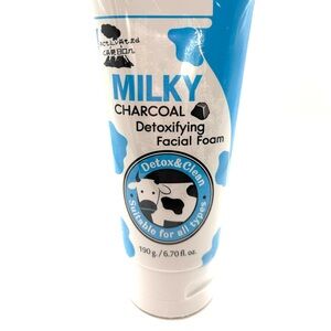 Milky charcoal detoxifying facial foam